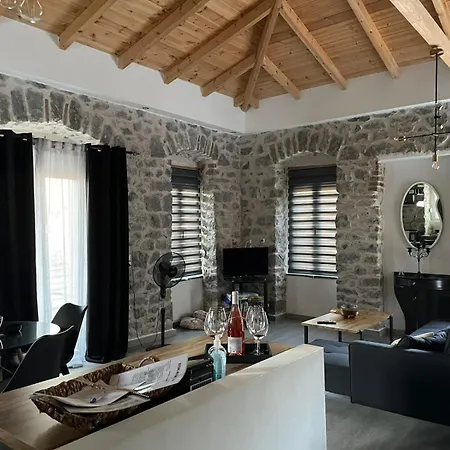 Stone House 1909 Evia Pili (Euboea)